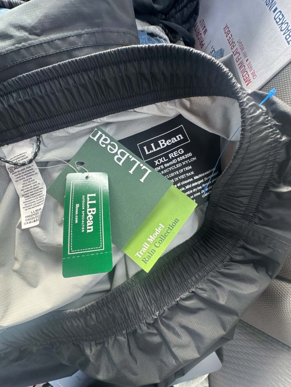 L.L.Bean TEK O2 Waterproof Rain Pants - Picture 4 of 4
